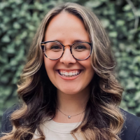 CastroGilliard_Alana_Headshot_200x200 CastroGilliard_Alana_Headshot_200x200